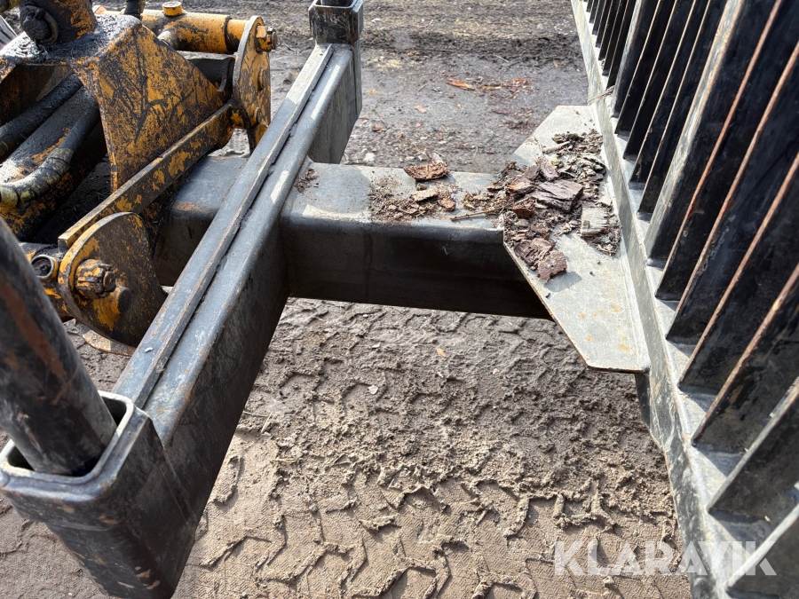 Skogsvagn Källefall K90S med K35 kran