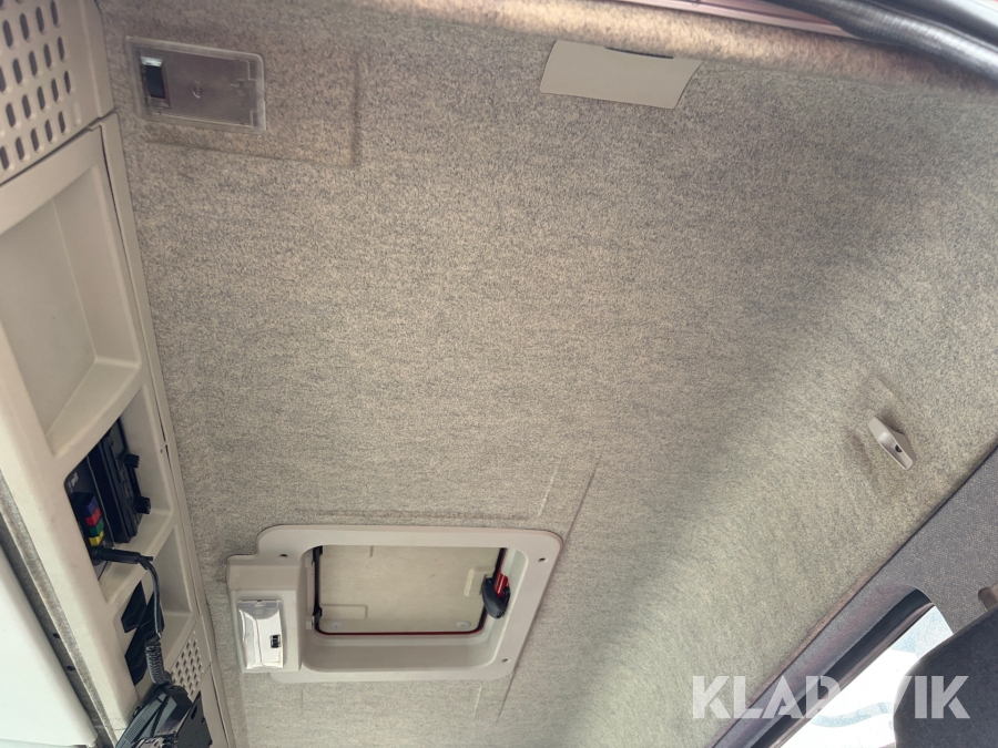 Brandbil/Tankbil Volvo FL10 6x2 318 hk med 9 m3 vattentank