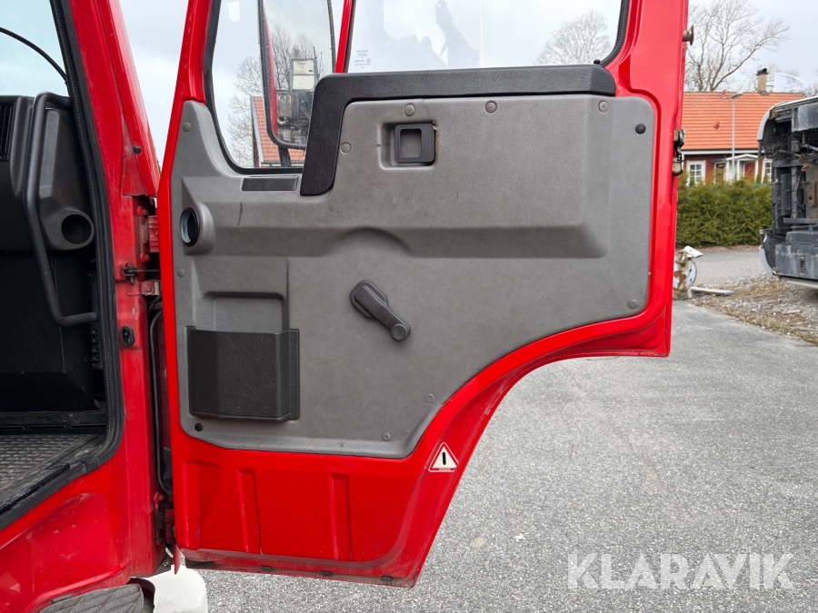 Brandbil/Tankbil Volvo FL10 6x2 318 hk med 9 m3 vattentank