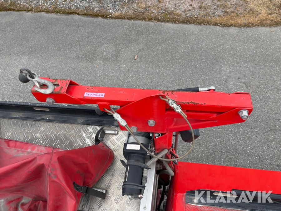 Brandbil/Tankbil Volvo FL10 6x2 318 hk med 9 m3 vattentank