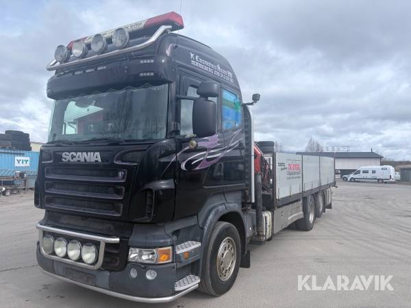 Flakbil Scania R420 LB6X2HNB med kran