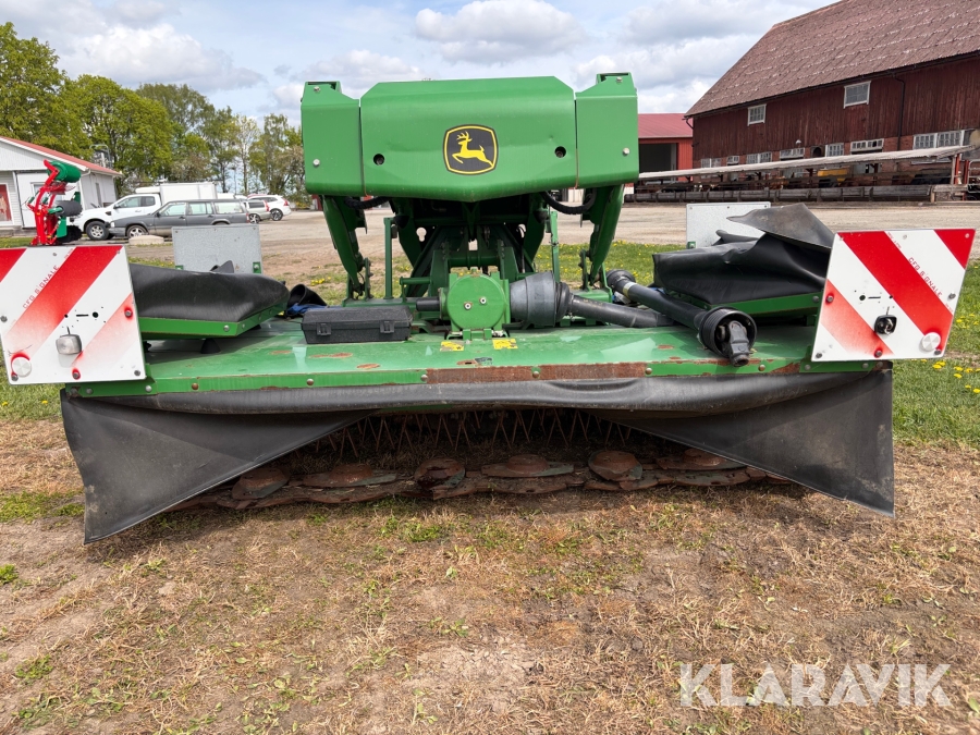 Frontslåtterkross John Deere 131