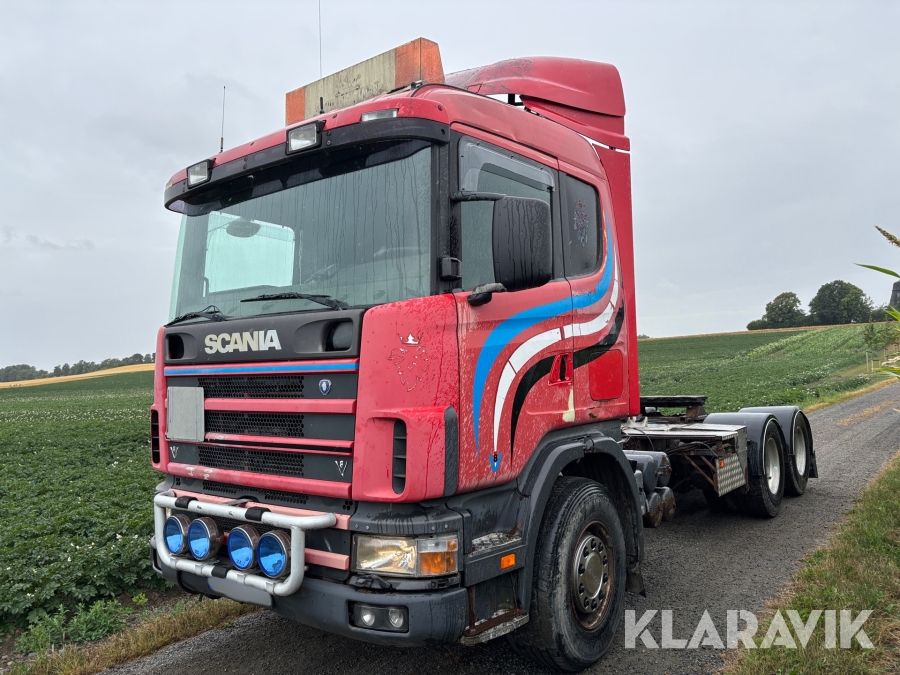 Dragbil Scania 460 tandem