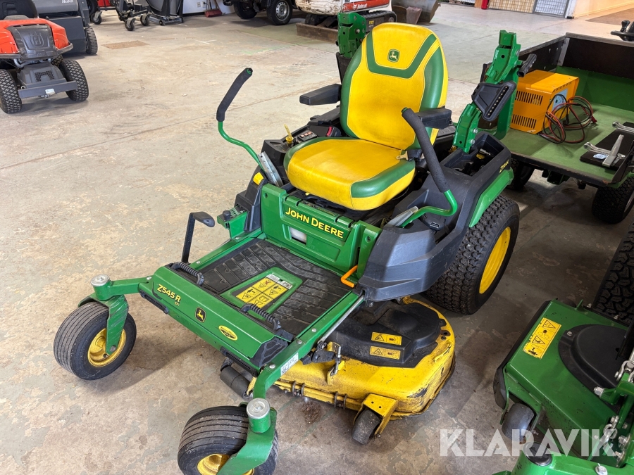 Åkgräsklippare John Deere Z545R 48 HC