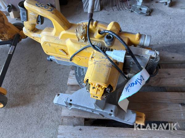 Kap & gersåg Dewalt DW 5770
