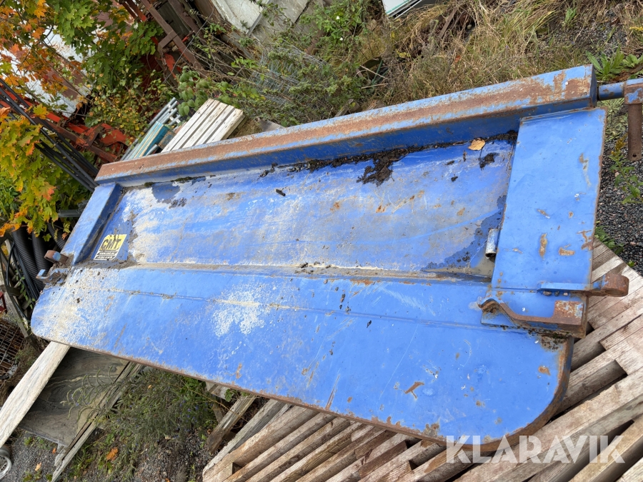 Baklucka till lastbil CMT