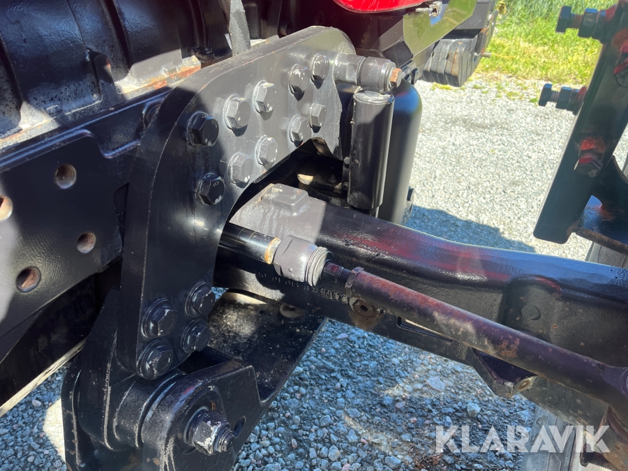 Traktor Valtra T170, Lidköping, Klaravik auktioner