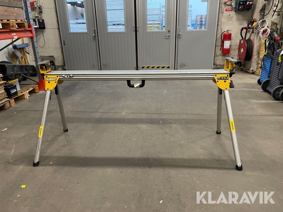 Sågbänk Dewalt DE7023