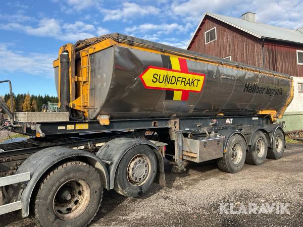Asfaltstrailer Parator STI 17-24