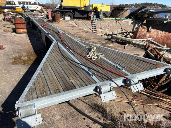 Y-Bom 12 Meter 2st