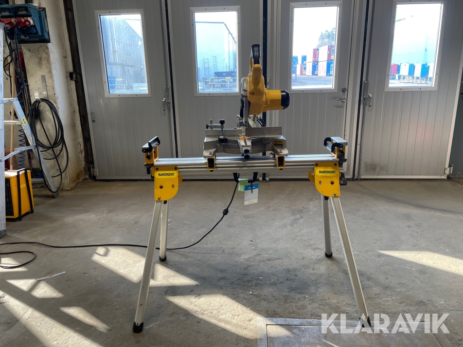 Kap&geringsåg med sågbänk Dewalt DWS777, DE7033