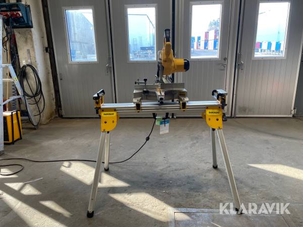 Kap&geringsåg med sågbänk Dewalt DWS777, DE7033