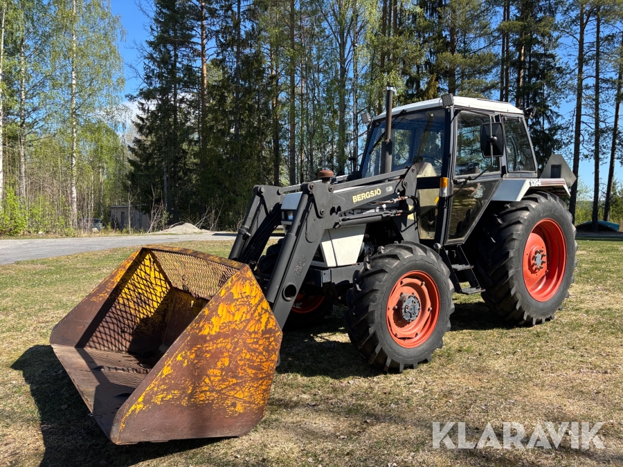 Traktor Case 1394