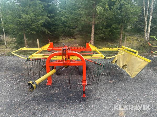 Strängläggare Unifarm CR 330