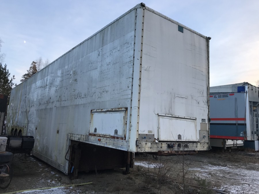 Trailer Wilson dubbeldäckare / lagerskåp