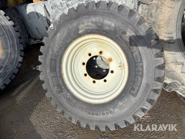 Entreprenaddäck Nokian TRI2. 1st