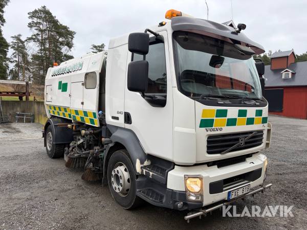 Lastbil / sopmaskin Volvo FL2404x2 scarab