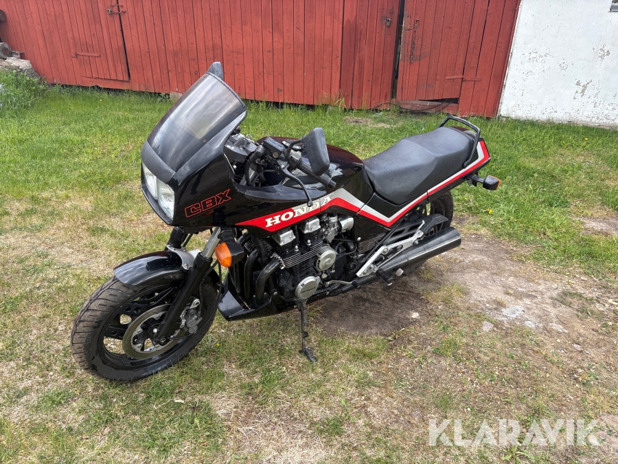 Motorcykel Honda CBX 750 FE
