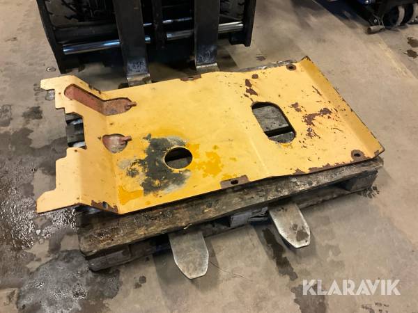 Bukplåt till Hydrema 912