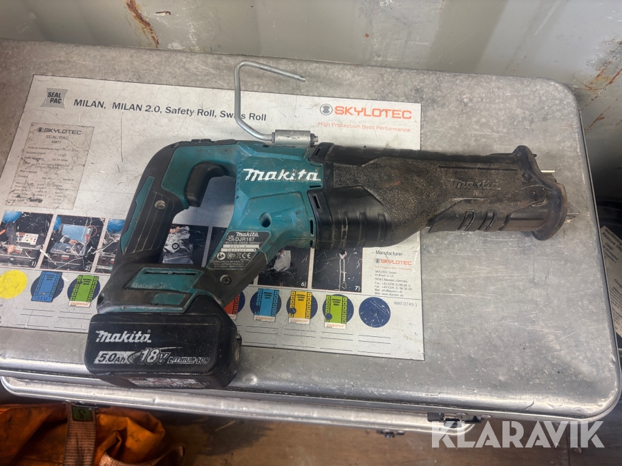 Tigersåg Makita DJR187