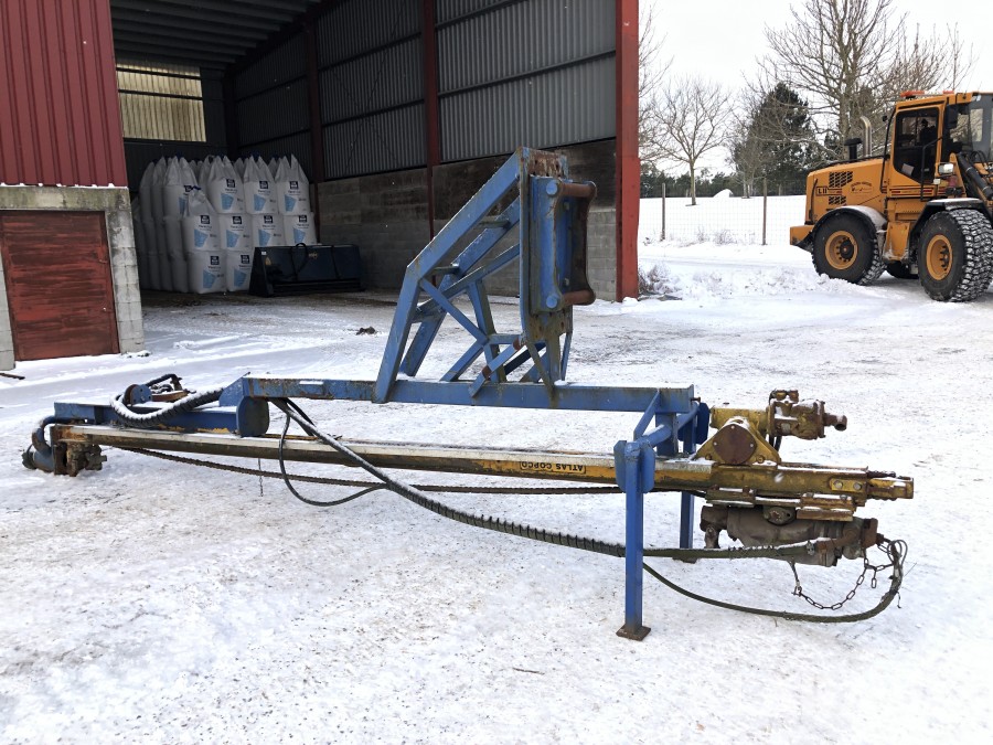 Borrigg för grävmaskin