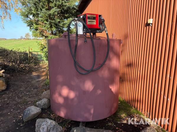 Dieseltank AB Tankreko Åstorp 3m3 med pump