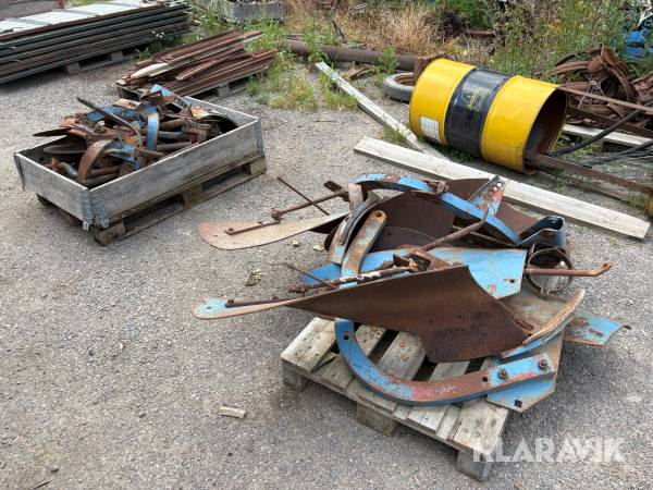 Diverse reservdelar till Överums Plog