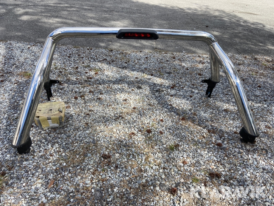 Flakbåge Ford Ranger med stoppljus