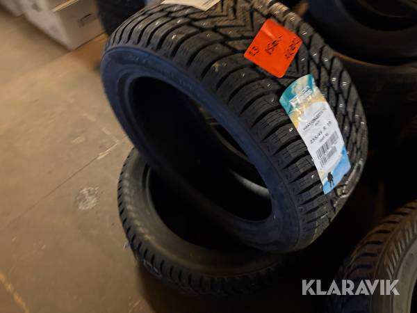 Vinterdäck Nokian Hakkapeliitta 10 SUV 255/45R19 2st
