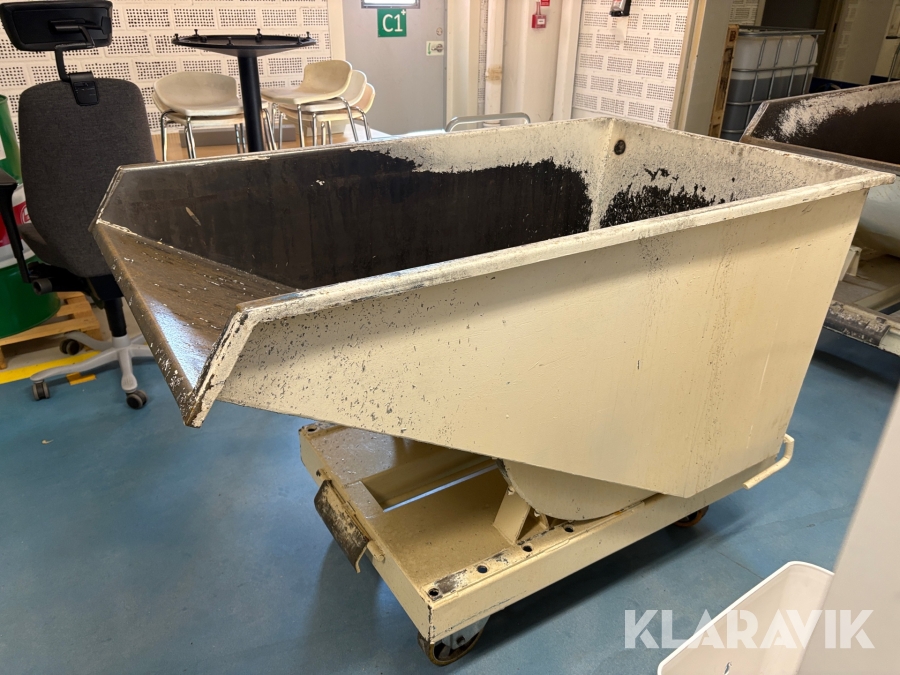 Spåncontainer 0,6 m3