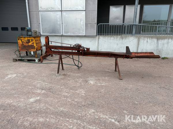 Vedklyv Sonnys med hydraulaggregat