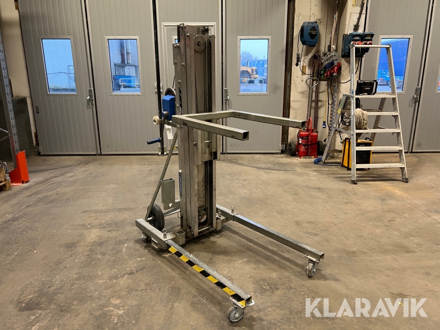 Materiallyft handvinsch Böcker Alplyft