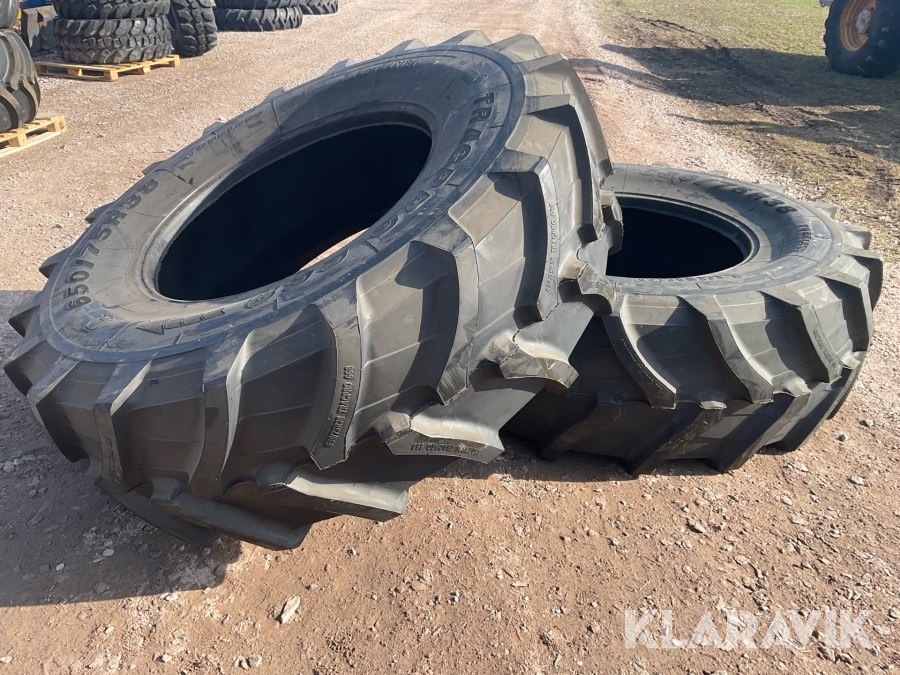 Lantbruksdäck Neumaster Tracpro 668