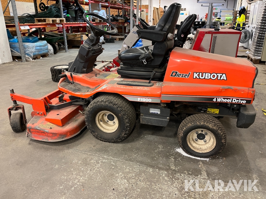 Åkgräsklippare Kubota F1900 4WD