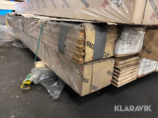 Golv Junckers Ek Harmony 14x129x1830mm 5,67kvm