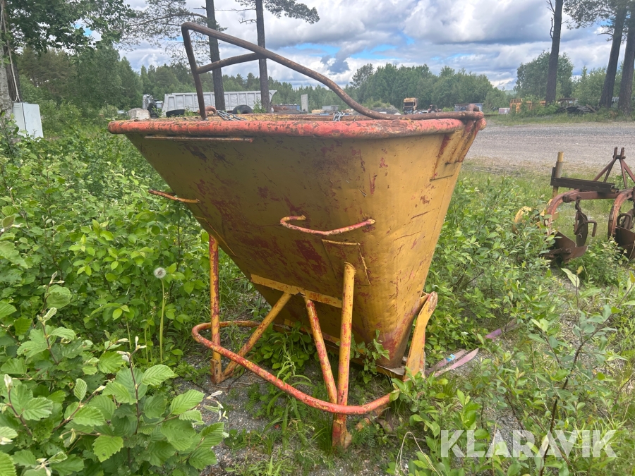 Betongbasker