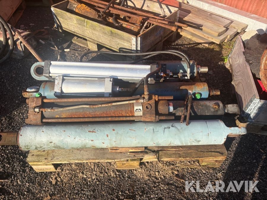 Dragkolvar 9 st varierande dimensioner