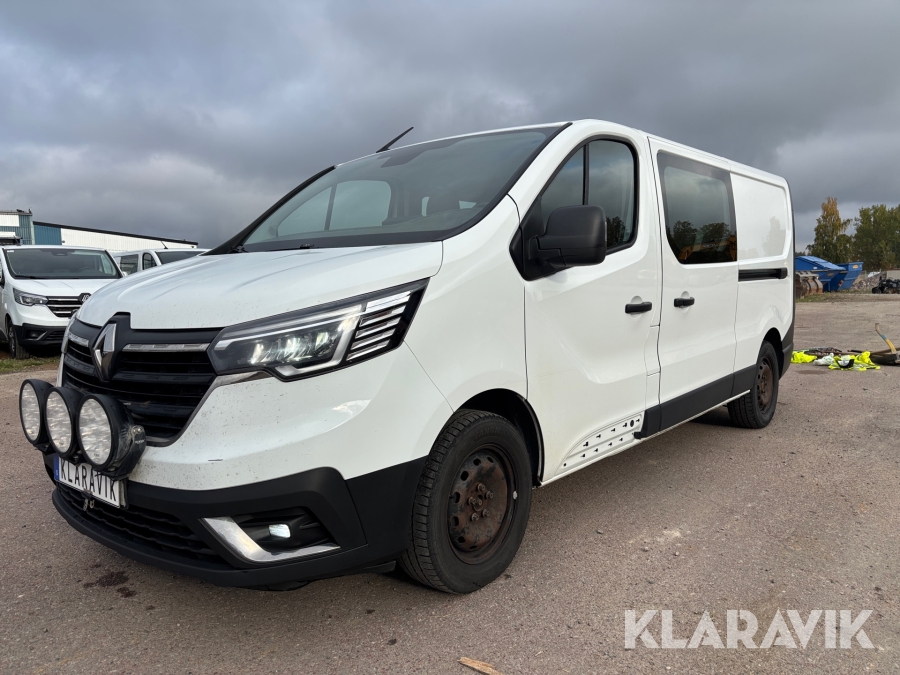 Skåpbil Renault Trafic III 2.0 dCi 150