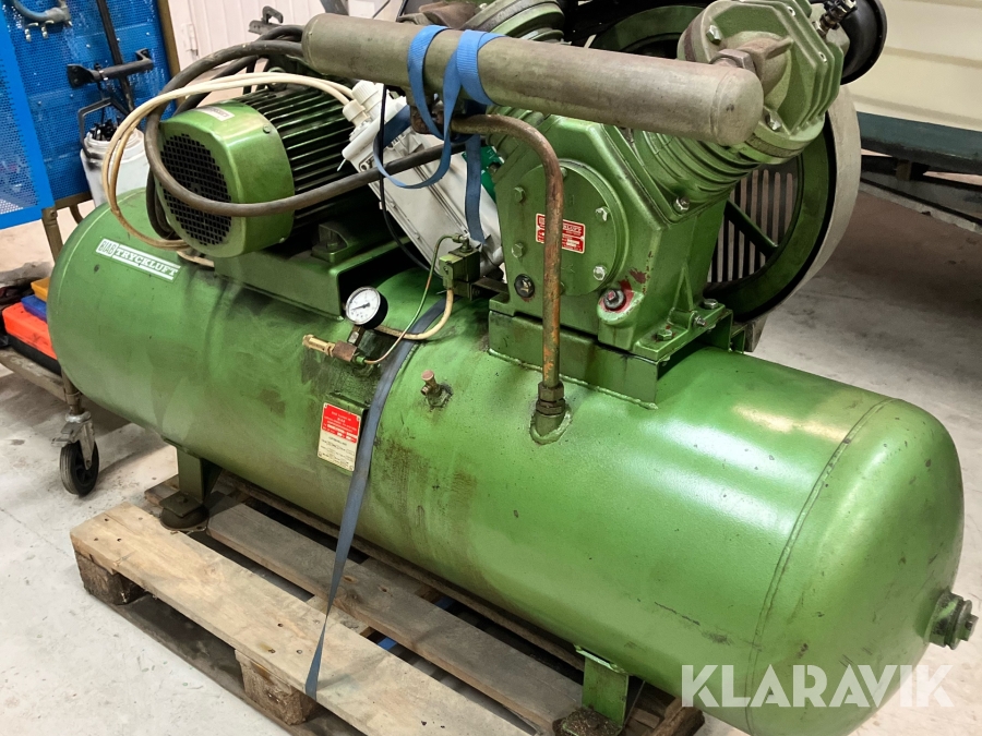 Kompressor med tank och elskåp BIAB KB 1403