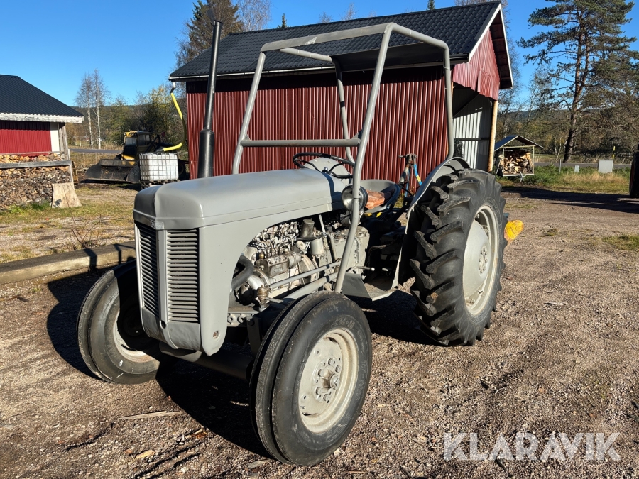 Veterantraktor Ferguson