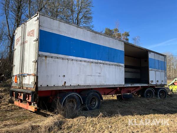 Lastbilssläp till traktor