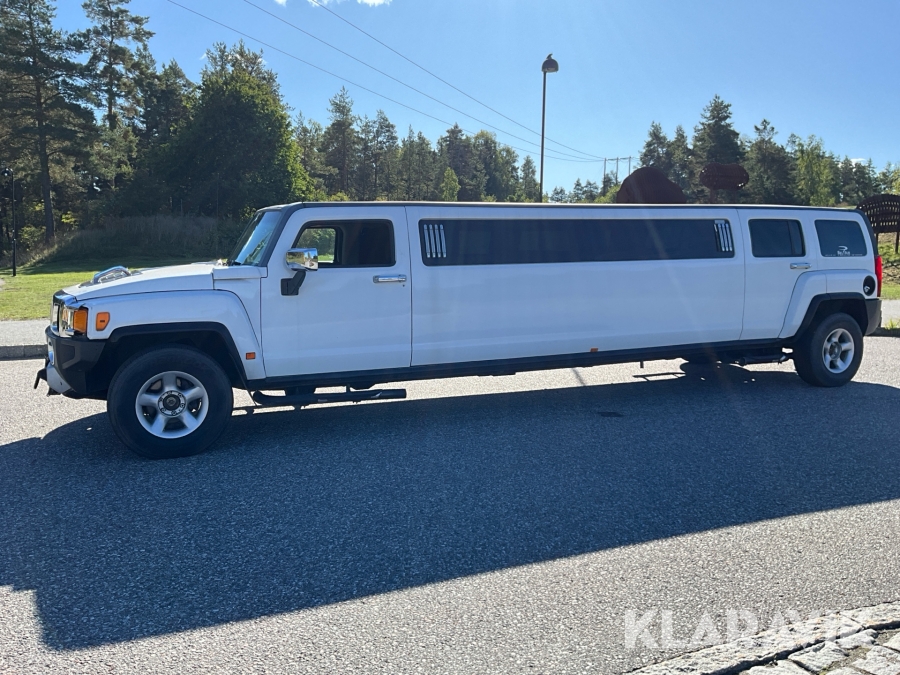 Hummer H3 Limousine