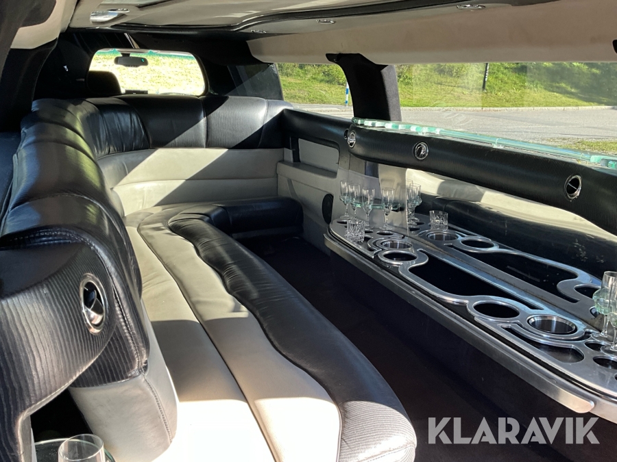 Hummer H3 Limousine