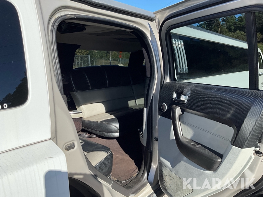 Hummer H3 Limousine