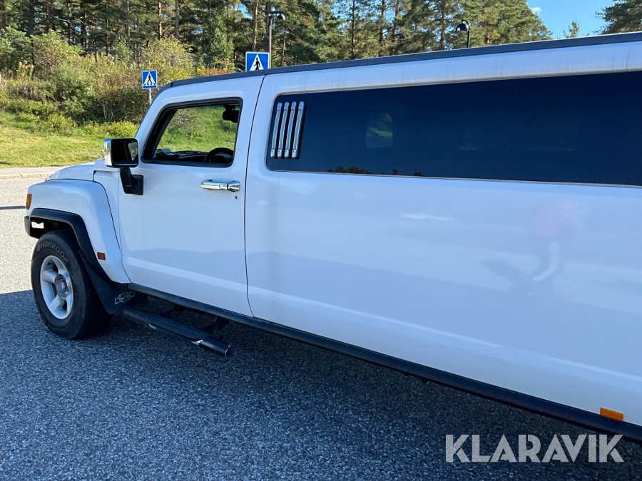 Hummer H3 Limousine