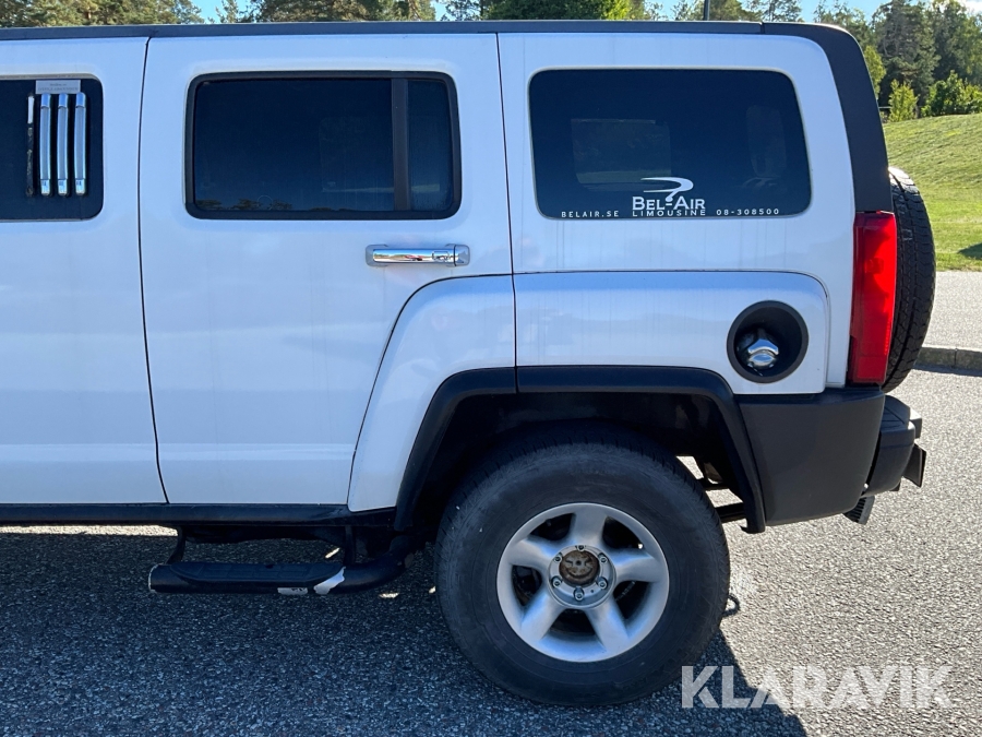 Hummer H3 Limousine
