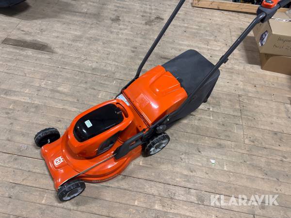 Gräsklippare Husqvarna LC 247i 2 års garanti