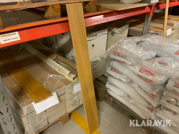 Parkettgolv 1-stav keramisk lack Ek 13,6m2