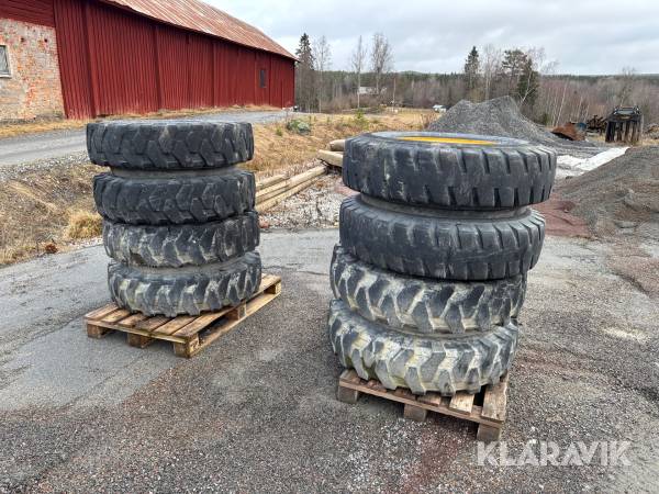 Grävmaskinshjul Nokian / Mitas 4 st 10.00-20