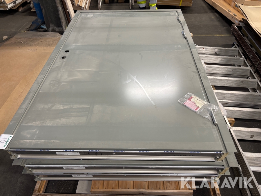 Ståldörrar Daloc 13x21 S33 höger 3st